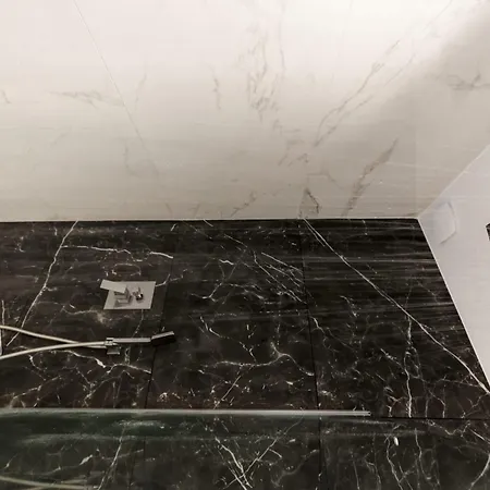 Apartment Le Versailles - Hypercentre - Luxurious - Spacious - Ac Antibes