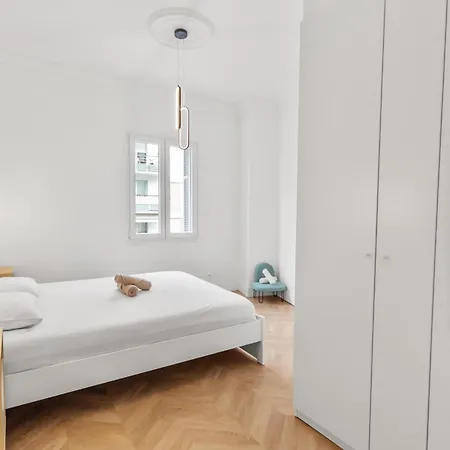 Le Versailles - Hypercentre - Luxurious - Spacious - Ac Apartment Antibes