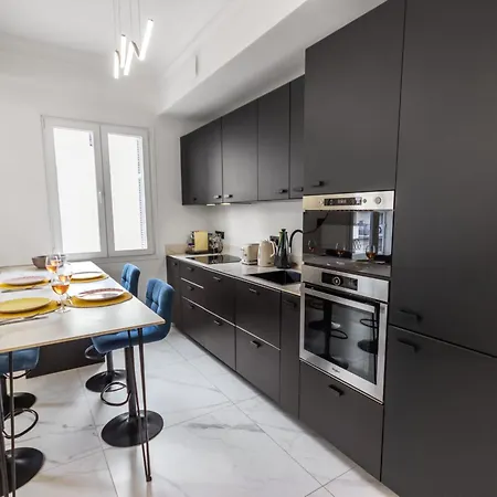 Apartment Le Versailles - Hypercentre - Luxurious - Spacious - Ac Antibes